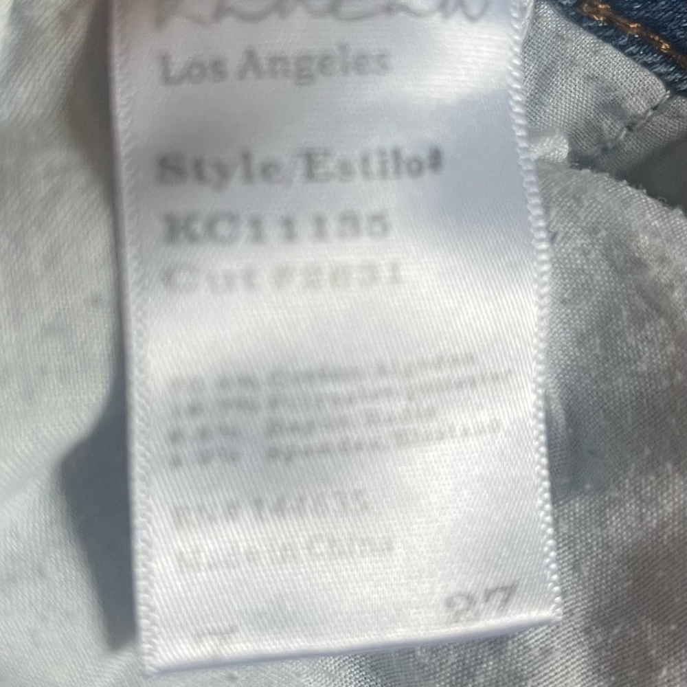 KanCan Ripped Jeans - Picture 6 of 6